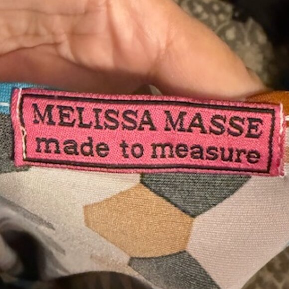 MELISSA MASSE Dress Size PTP 25 INCHES - Picture 3 of 3